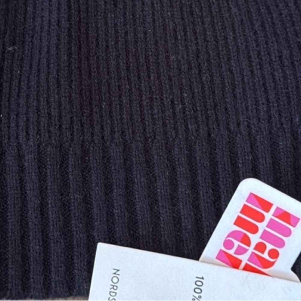 NWT Nordstrom Cashmere Beanie Black - Picture 3 of 10
